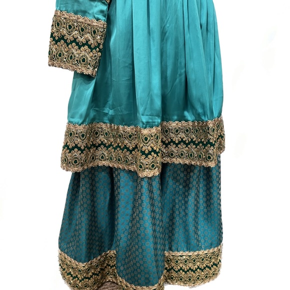 Afghan Traditional Dress | Blue & Gold Embroidered Formal Cultural Gown | Size 8 - Picture 4 of 5